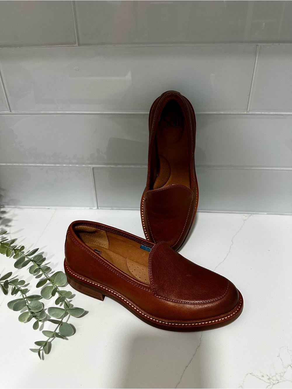 Sofft Napoli Loafer Leather Women's Shouse Brown Size 6.5 Waterproof Slip On New